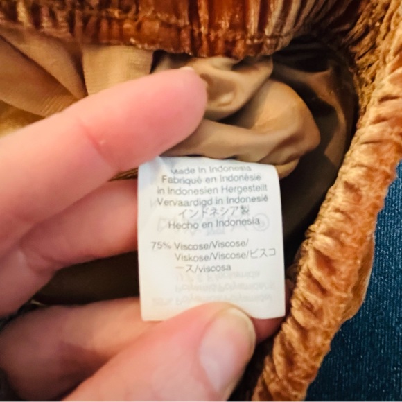 Madewell Gold Velvet Track Pants, size M - Picture 12 of 15